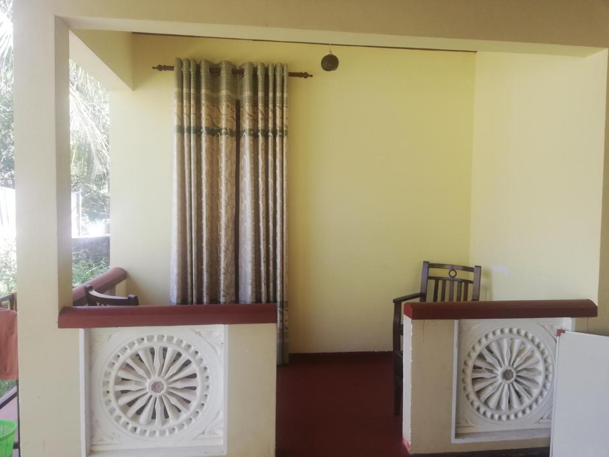 Bay Hill Guest House Тангале Екстериор снимка